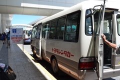 那覇空港でのレンタカー乗り場